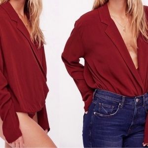 ⚜️ FREE PEOPLE Intimately Free Elsa Rust Long Sleeve Surplice Bodysuit size Med